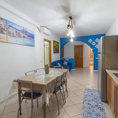 Apartment Happy Holidays Cefalu